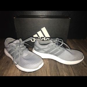 Adidas Tennis Shoes